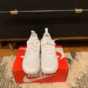 Nike air max 270